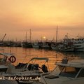 klicken zum Vergrößern: Korfu / Corfu-Stadt / Kerkyra