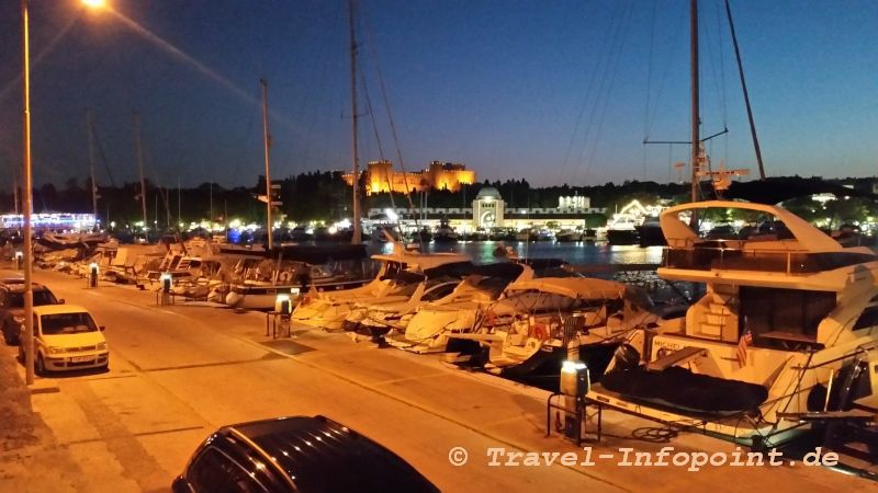 Mandraki-Hafen, Rhodos