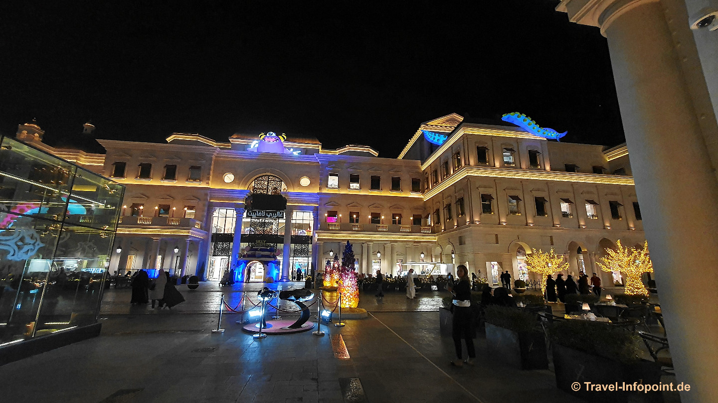 Katar / Doha: Night City Tour 31