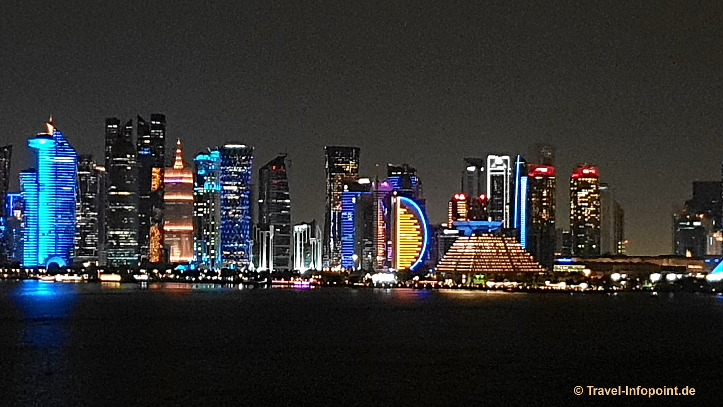 Katar / Doha: Night City Tour 48